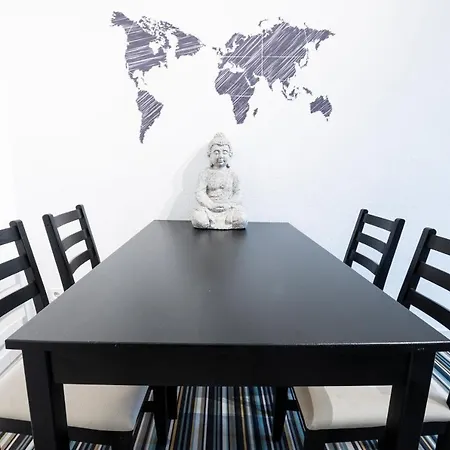Lutherviertel-apartment Mit 2 Sz In Uni-naehe Апартаменты *